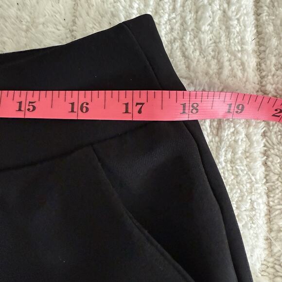 Liz Claiborne Emma Classic Black Ankle Pants Size 12 Staple Office Essential - Picture 6 of 13